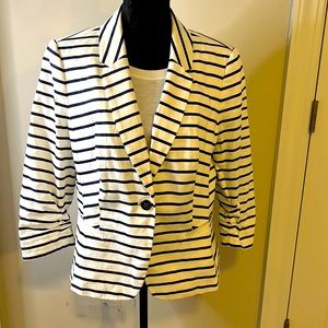 The LIMITED Womens Blazer